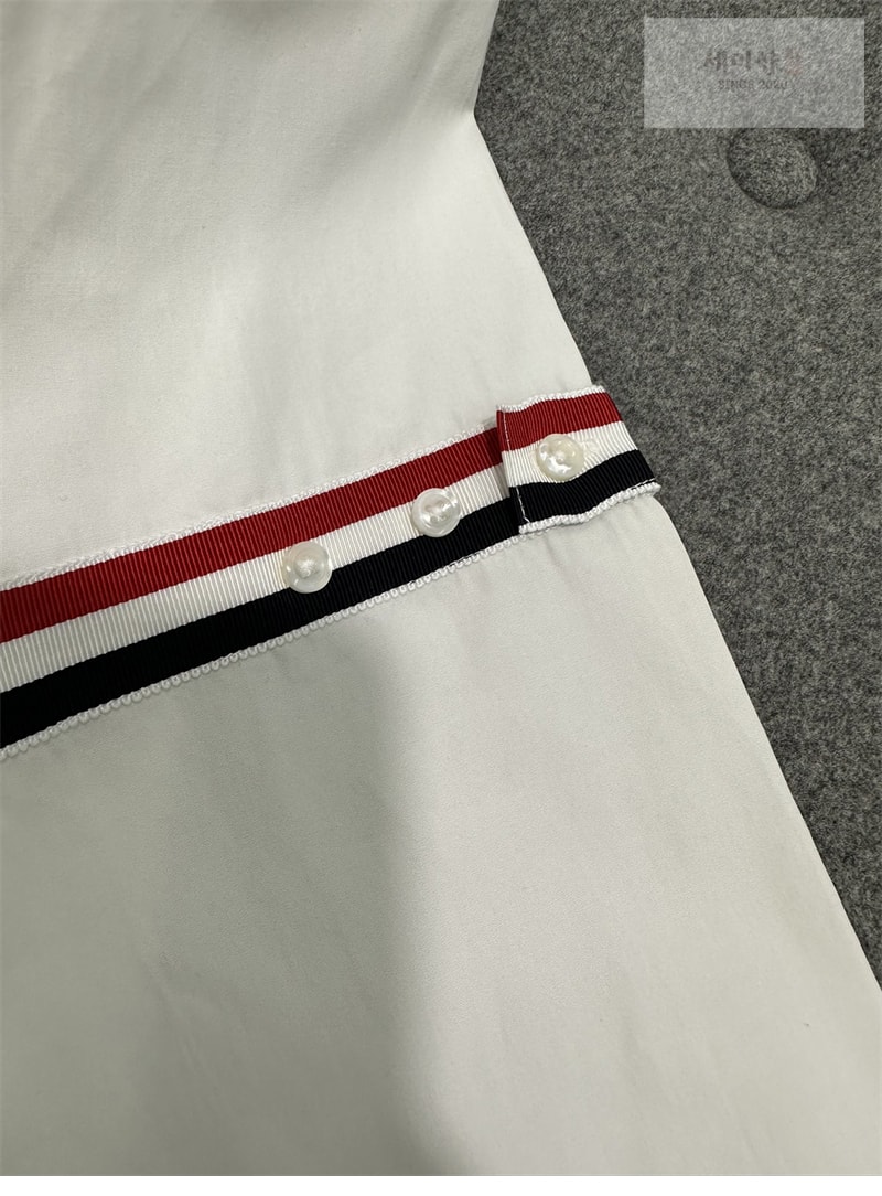 Thom Browne 톰브라운 클래식 포플린 암밴드 셔츠 레플리카 12번 이미지 - 의류 | 세미샵 레플리카 사이트