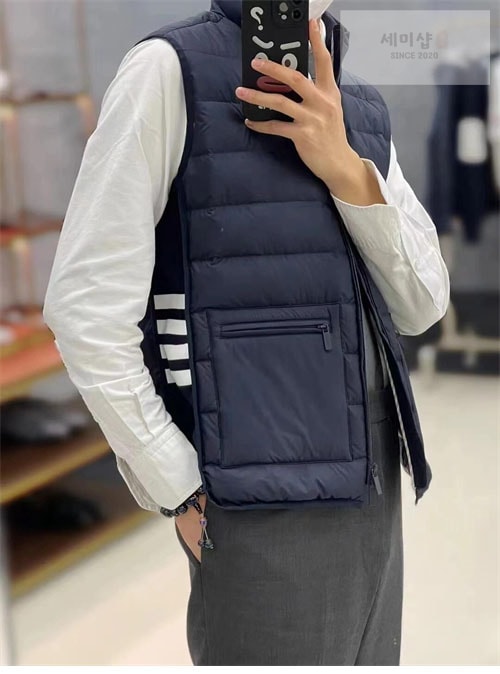 Thom Browne 톰브라운 퍼넬 넥다운 패딩 베스트 의류 27번 이미지