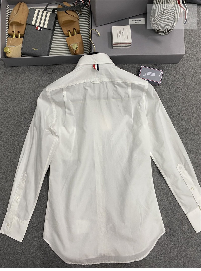 Thom Browne 톰브라운 포플린 히든 삼선 클래식 셔츠 레플리카 24번 이미지 - 의류 | 세미샵 레플리카 사이트