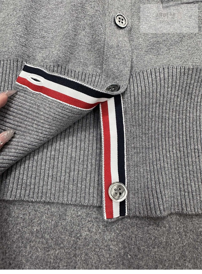 Thom Browne 톰브라운 4-Bar 사선완장 여성용 가디건 레플리카 7번 이미지 - 의류 | 세미샵 레플리카 사이트