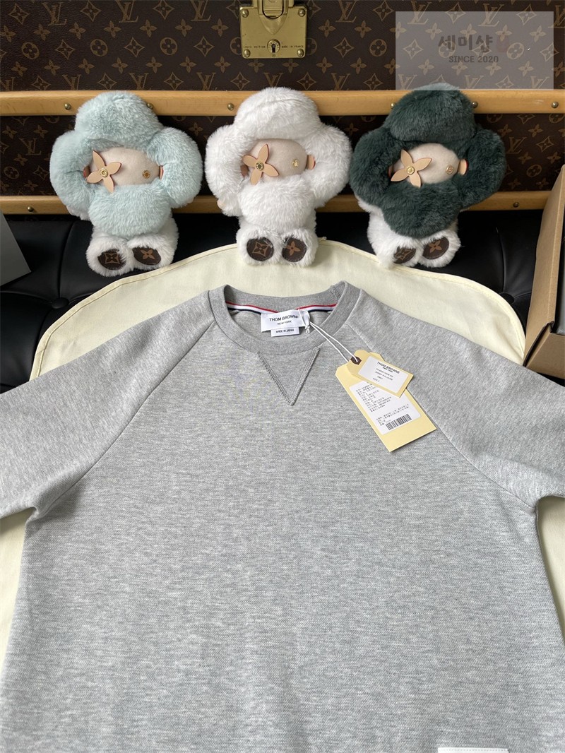 Thom Browne 톰브라운 RWB 코튼 피케 루프백 반팔 풀오버 스웨트셔츠 그레이 의류 15번 이미지