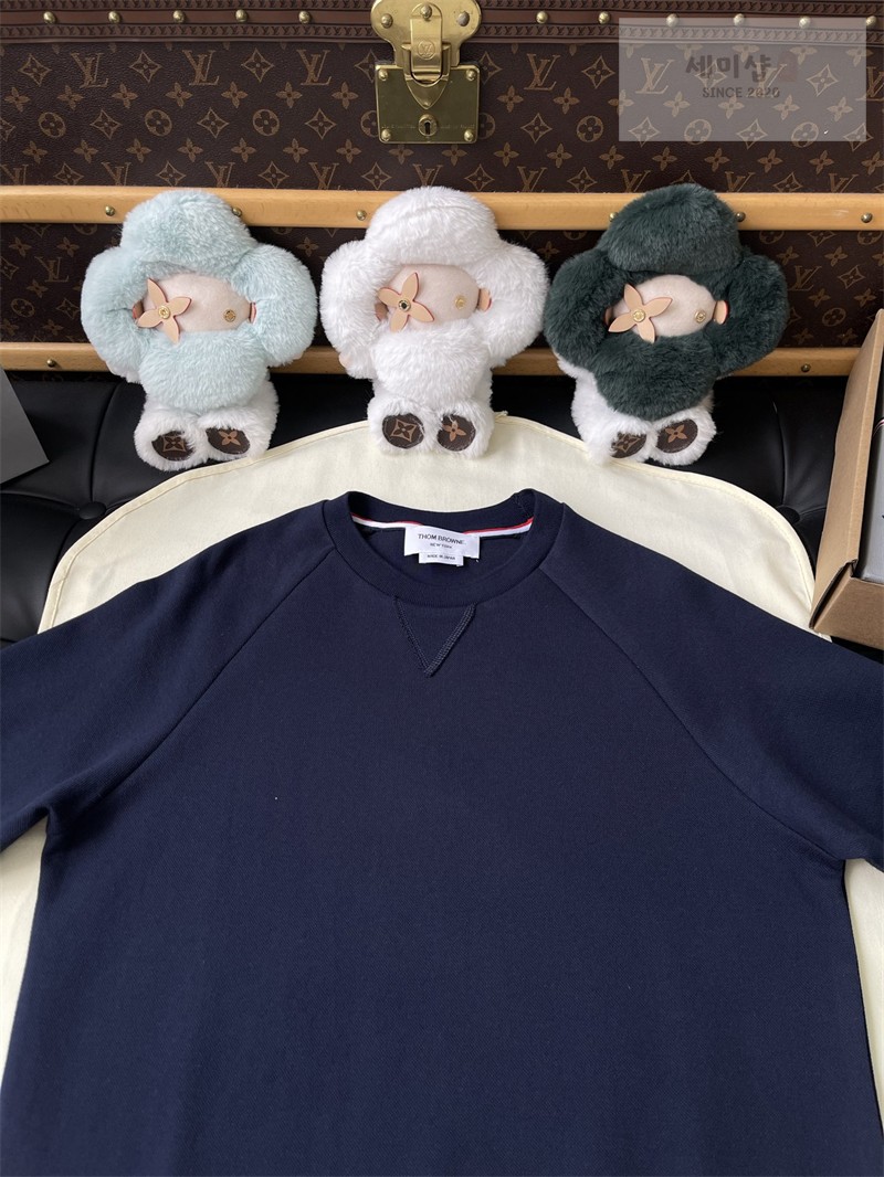 Thom Browne 톰브라운 RWB 코튼 피케 루프백 반팔 풀오버 스웨트셔츠 그레이 의류 24번 이미지