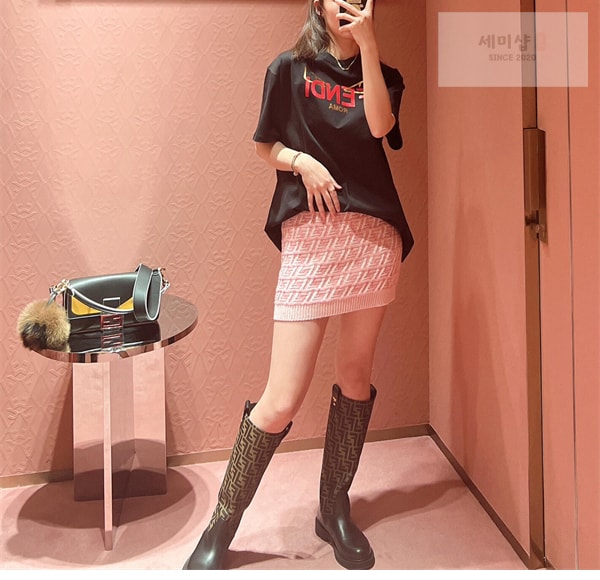 Fendi 펜디 로고 코튼 반팔 티셔츠 의류 3번 이미지