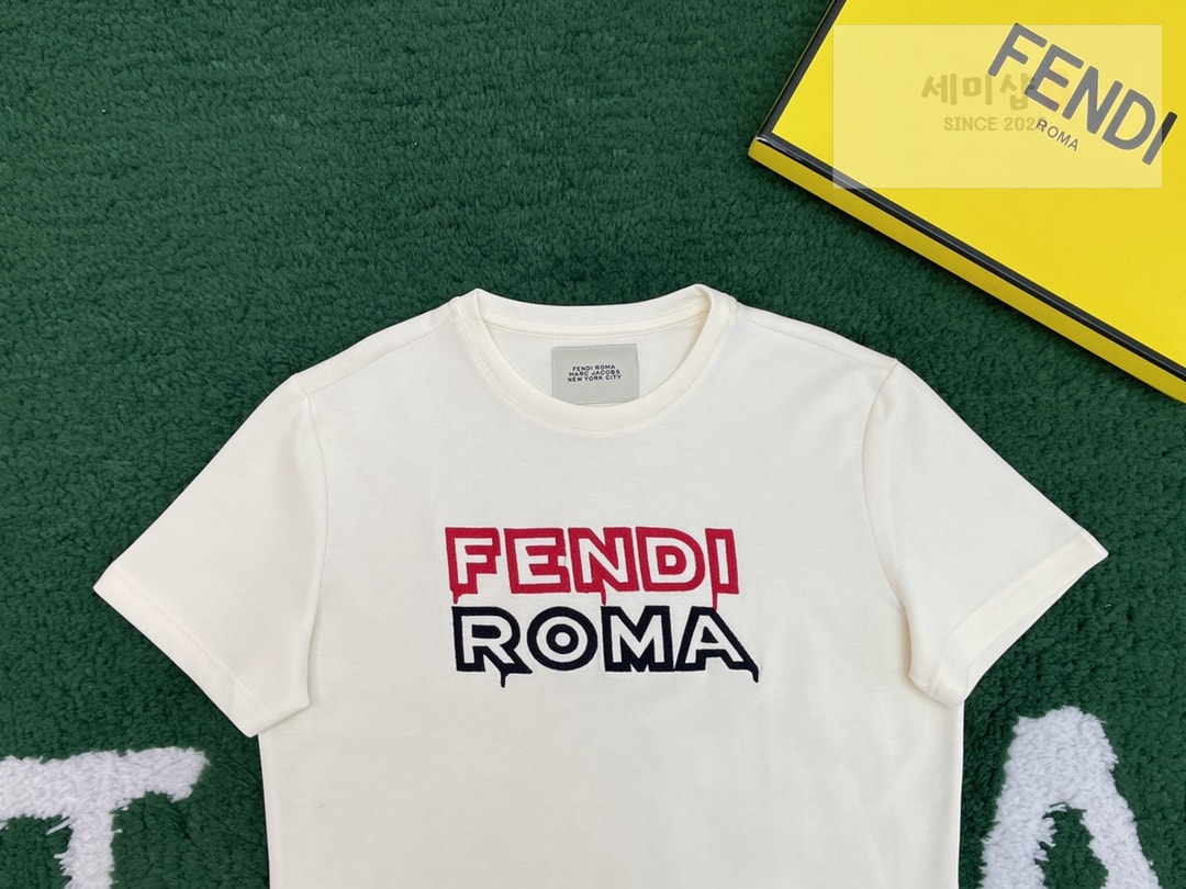 Fendi 펜디 로마 자수 반팔 티셔츠 “2COLOR” NO.1 의류 16번 이미지