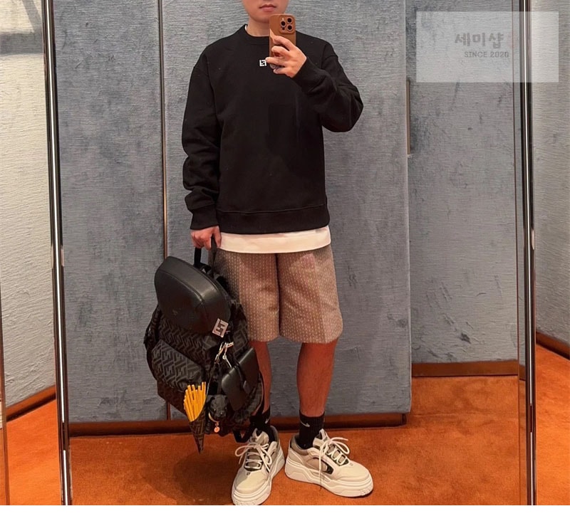 Fendi 펜디 메탈 FF 로고 코튼 스웨터 니트 블랙 의류 3번 이미지
