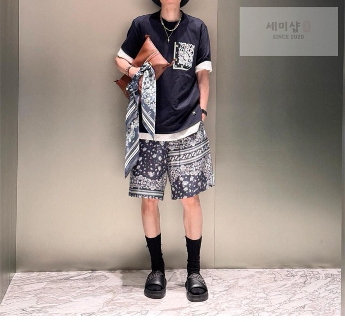 Fendi 펜디 반다나 코랄 FF 코튼 반팔 티셔츠 블랙 의류 3번 이미지