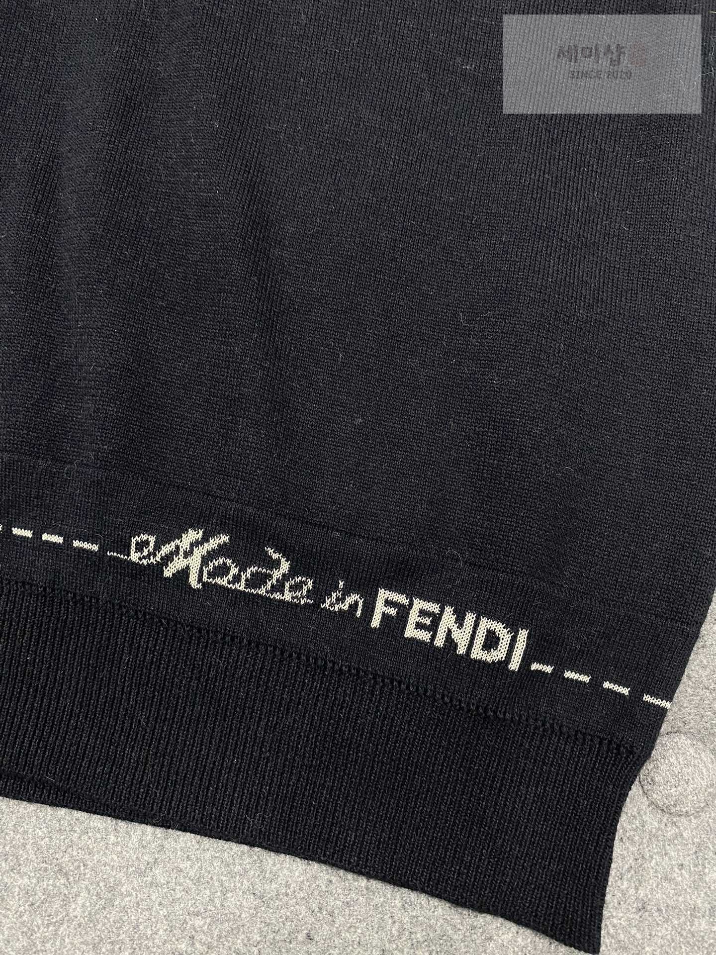 Fendi 펜디 블루톤 메이드 인 펜디 디테일 크루넥 반팔 스웨터 의류 6번 이미지