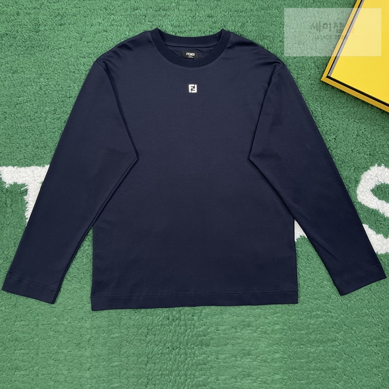 Fendi 펜디 스몰 FF 메탈 긴팔 티셔츠 의류 1번 이미지