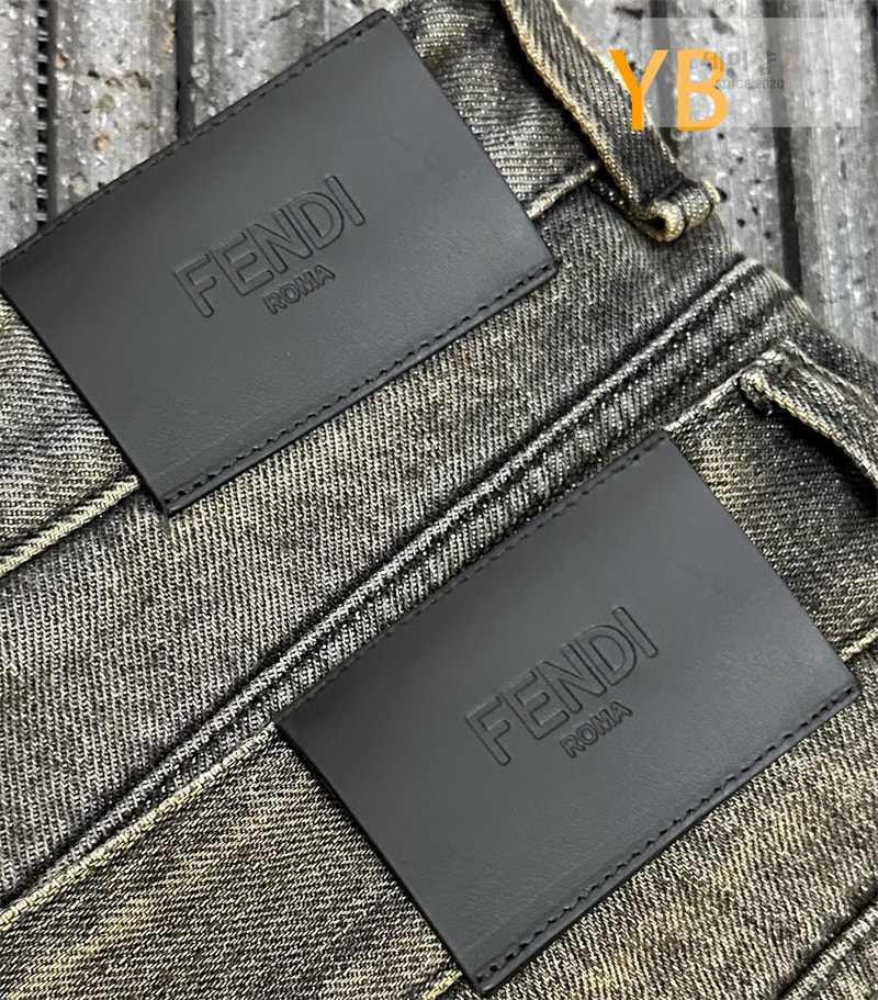 Fendi 펜디 스트랩 오버다이드 스트레이트 데님 진 의류 16번 이미지
