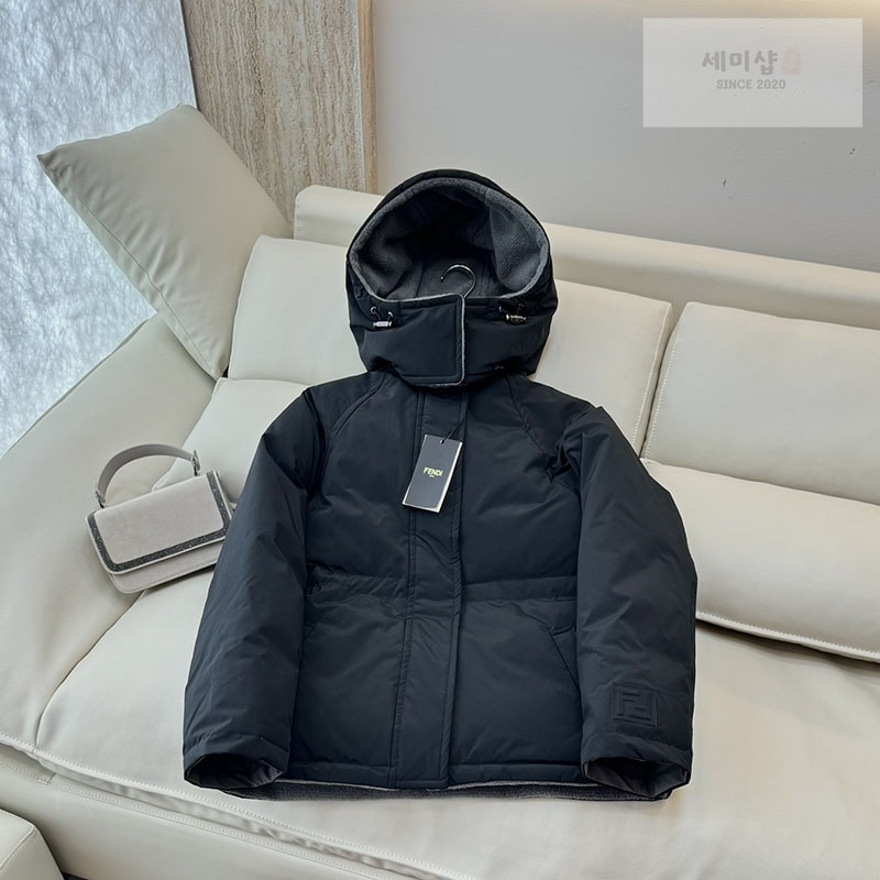 Fendi 펜디 양면 다운 패딩 자켓 의류 1번 이미지