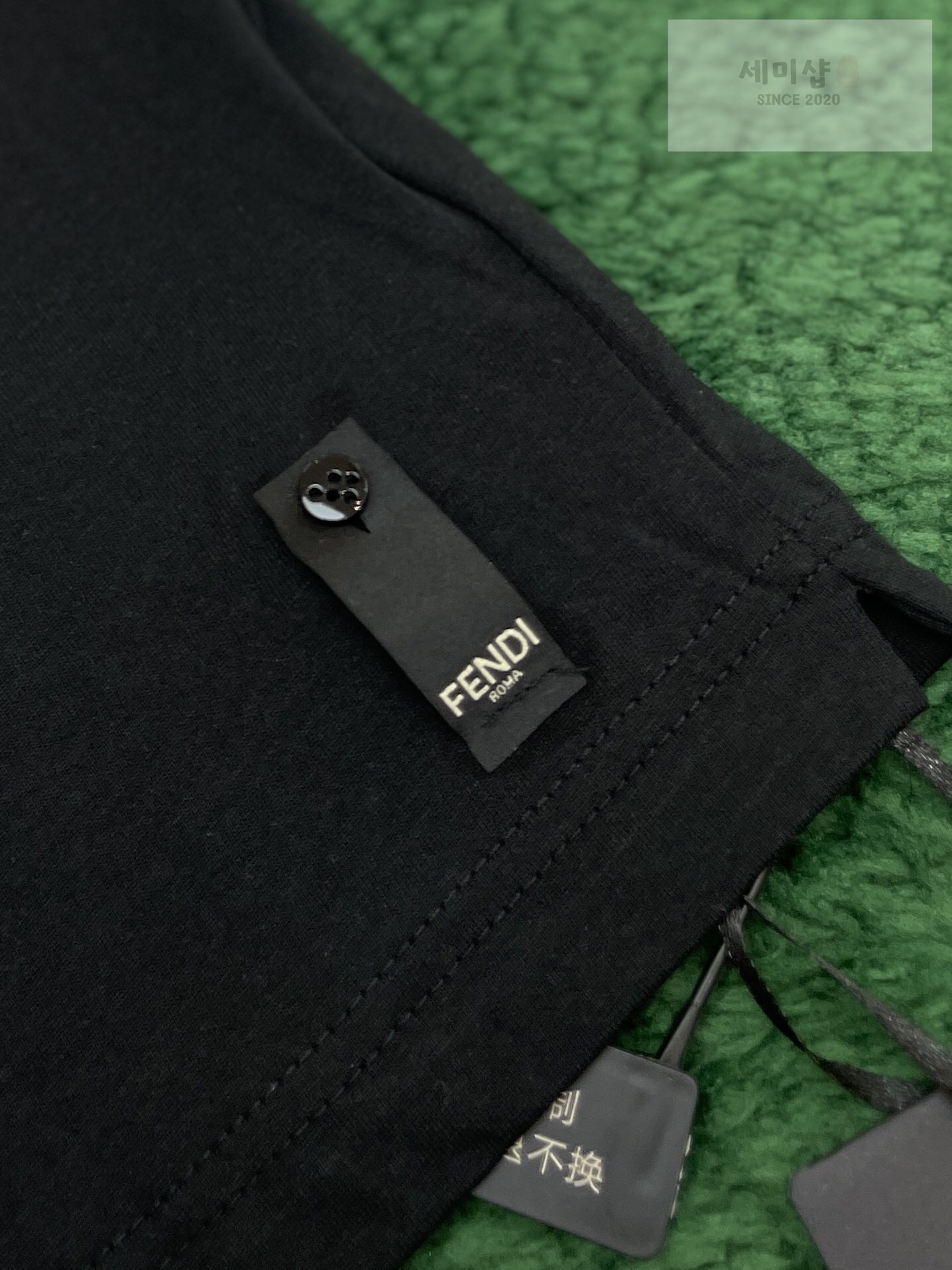 Fendi 펜디 자카드 라벨 레귤러 핏 코튼 저지 반팔 티셔츠 “2COLOR” NO.1 의류 8번 이미지
