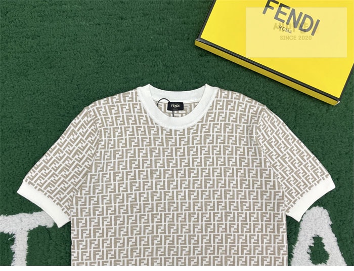 Fendi 펜디 점퍼 페브릭 반팔 니트 스웨터 블랙 의류 15번 이미지