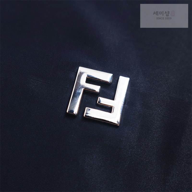 Fendi 펜디 테크니컬 패브릭 블루종 후드 집업 의류 9번 이미지