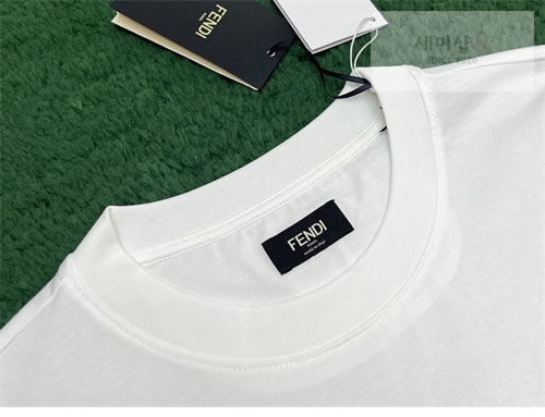 Fendi 펜디 펜딜리셔스 반팔 티셔츠 의류 4번 이미지