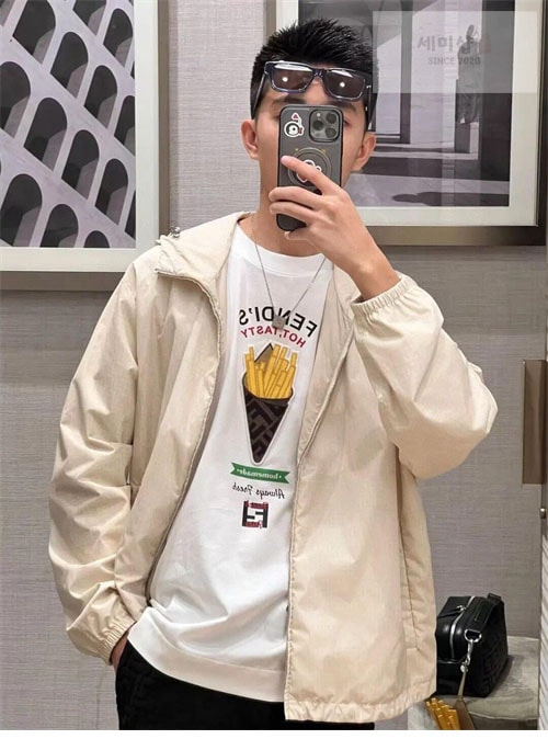 Fendi 펜디 펜딜리셔스 반팔 티셔츠 의류 9번 이미지