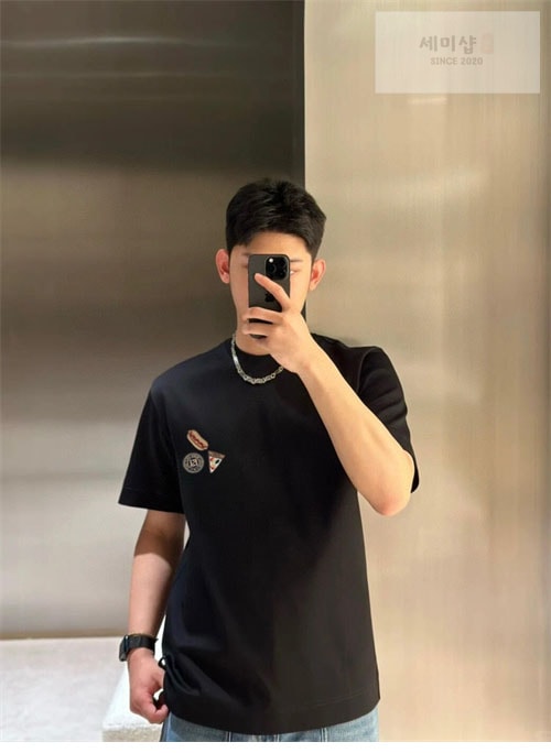 Fendi 펜디 펜딜리셔스 반팔 티셔츠 2컬러 의류 21번 이미지