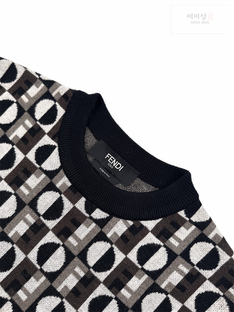 Fendi 펜디 풀오버 울 멀티컬러 스웨터 의류 6번 이미지