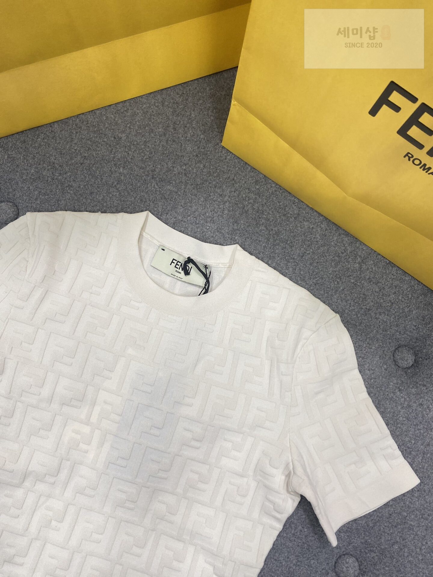 Fendi 펜디 화이트 FF 안타르시아 비스코스 니트 반팔 티셔츠 의류 8번 이미지
