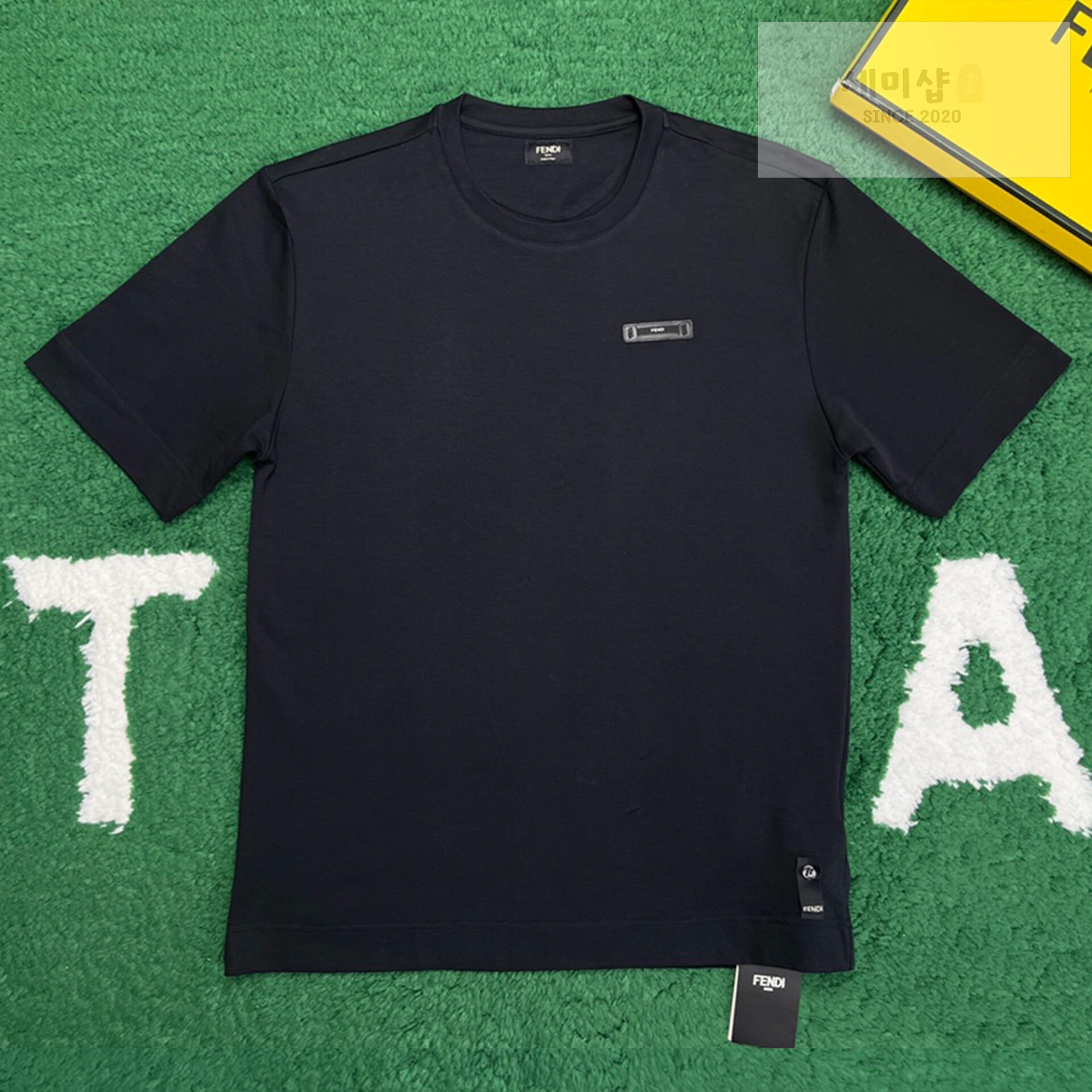 Fendi 펜디 24SS Label 라운드 반팔 티셔츠 블랙 의류 1번 이미지