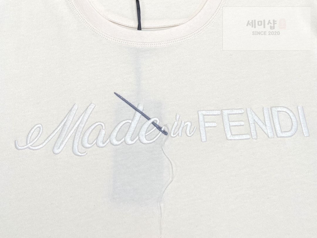 Fendi 펜디 3D 니들 메이드 인 펜디 오버사이즈 반팔 티셔츠 의류 6번 이미지