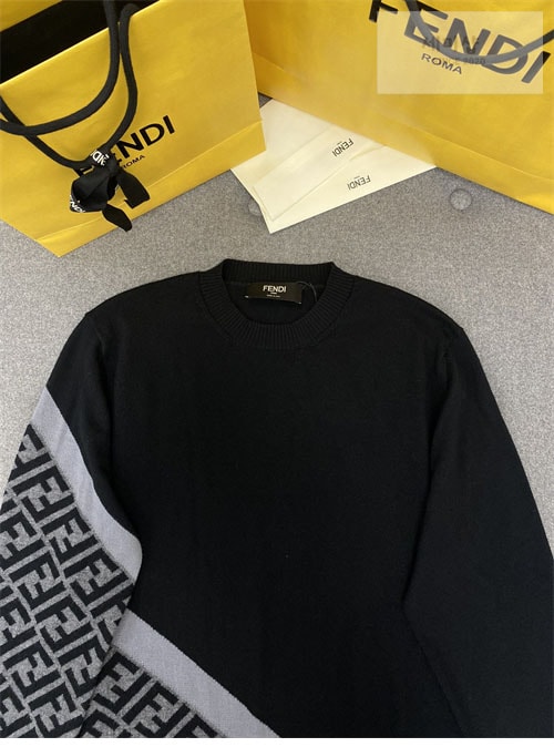 Fendi 펜디 FF 다이고널 울 니트 스웨터 의류 10번 이미지