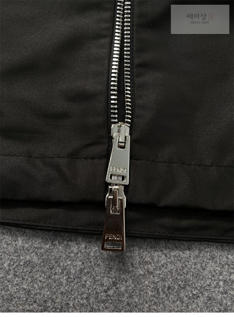 Fendi 펜디 FF 로고 메탈 테크니컬 패브릭 블루종 자켓 의류 18번 이미지