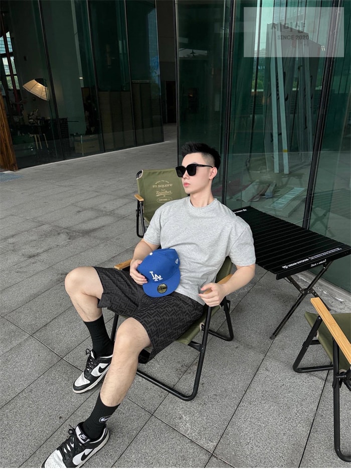 Fendi 펜디 FF 로고 풀오버 숏팬츠 의류 4번 이미지