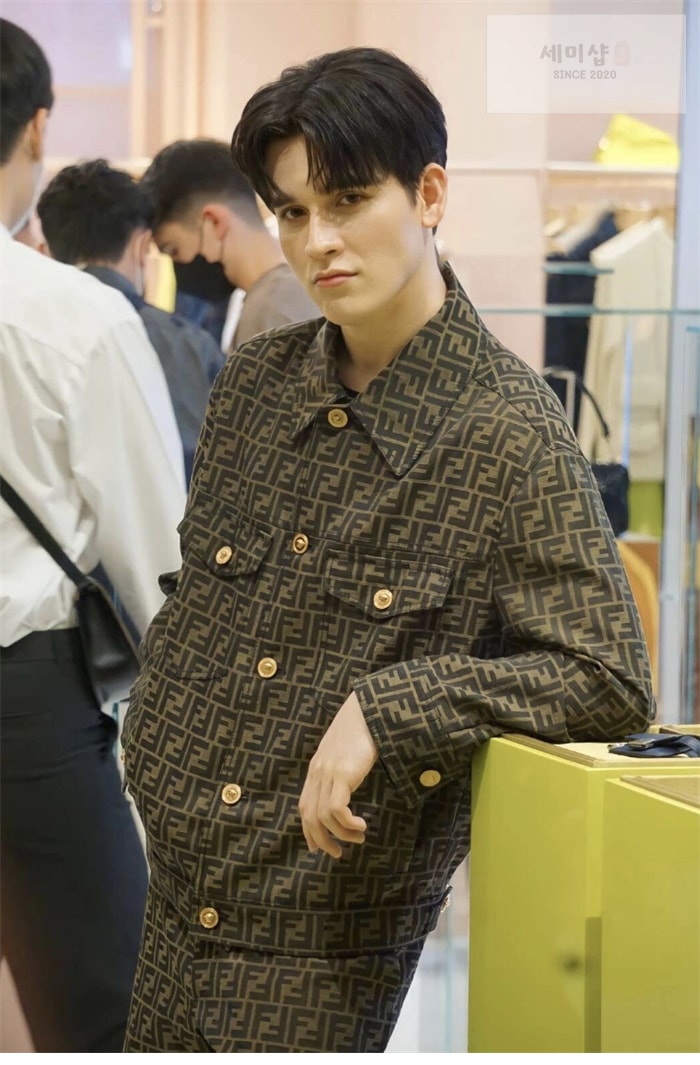 Fendi 펜디 FF 로고 풀오버 숏팬츠 의류 3번 이미지