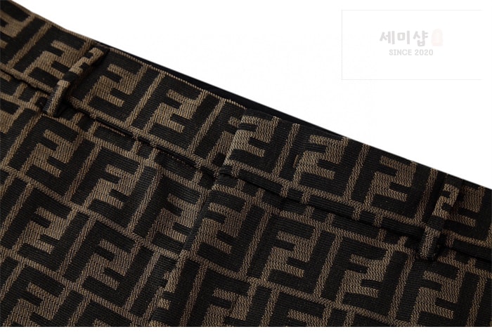 Fendi 펜디 FF 로고 풀오버 숏팬츠 의류 15번 이미지