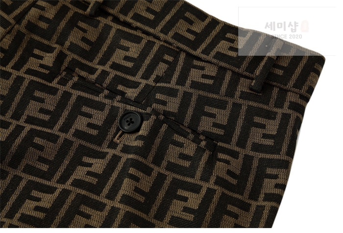 Fendi 펜디 FF 로고 풀오버 숏팬츠 의류 12번 이미지