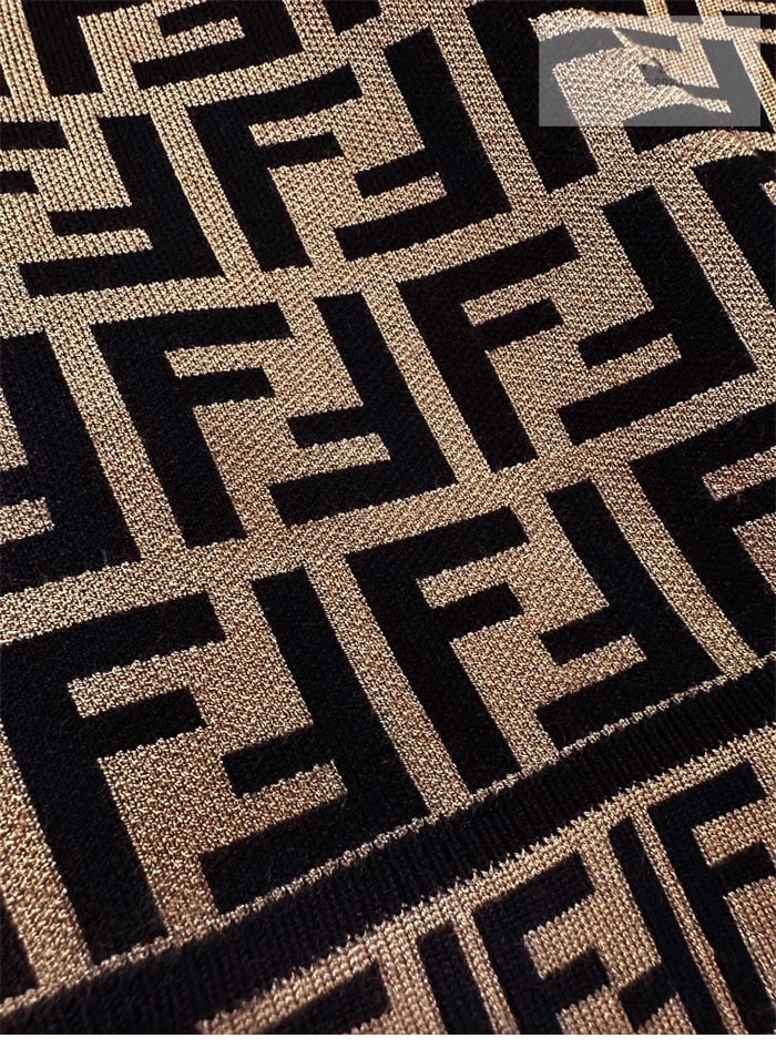 Fendi 펜디 FF 모티프 클래식 라운드 니트 의류 19번 이미지