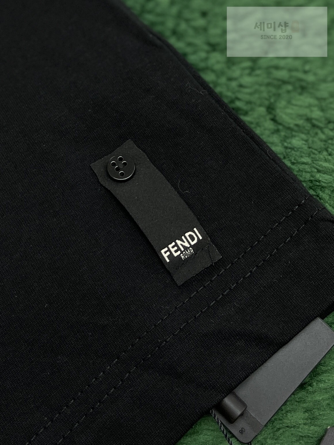 Fendi 펜디 FF 자수 패치 반팔 티셔츠 블랙 의류 11번 이미지