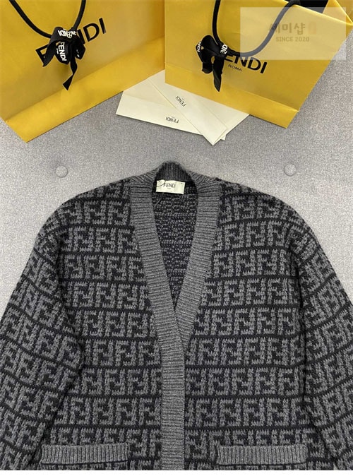 Fendi 펜디 FF 자카드 리버시블 캐시미어 가디건 의류 16번 이미지