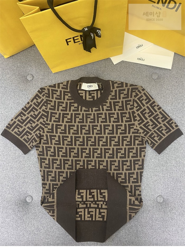 Fendi 펜디 FF 자카드 코튼 반팔 니트 의류 8번 이미지