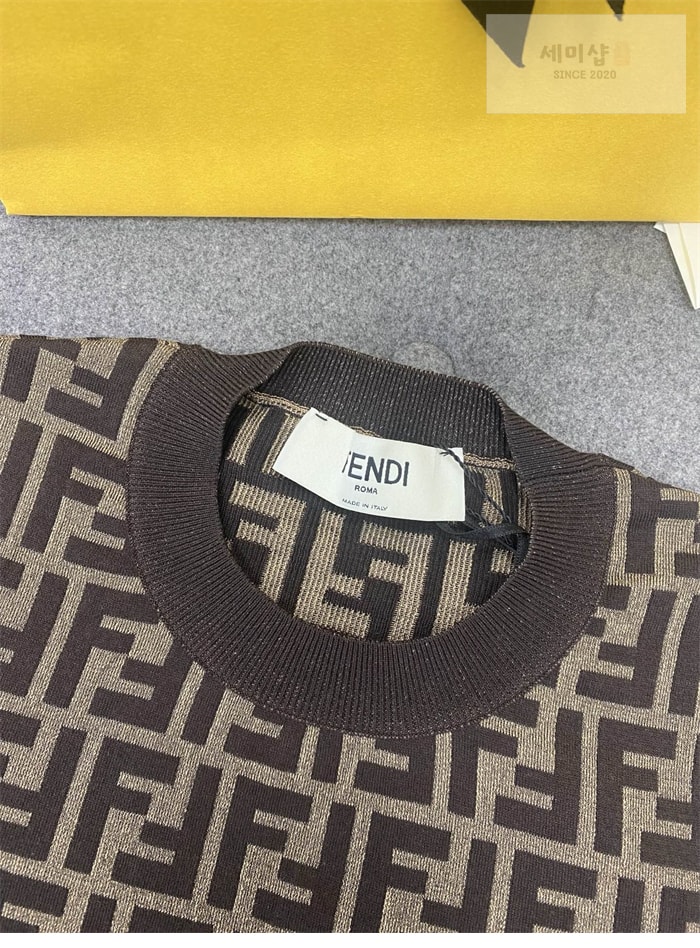 Fendi 펜디 FF 자카드 코튼 반팔 니트 의류 16번 이미지