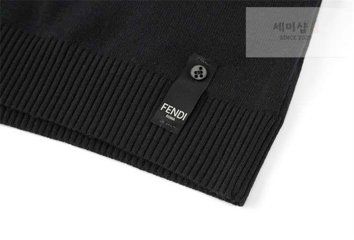 Fendi 펜디 FF 장식 반팔 티셔츠 의류 9번 이미지