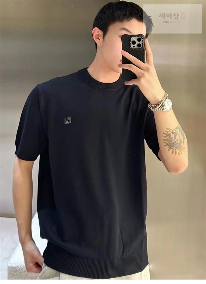 Fendi 펜디 FF 장식 반팔 티셔츠 의류 17번 이미지