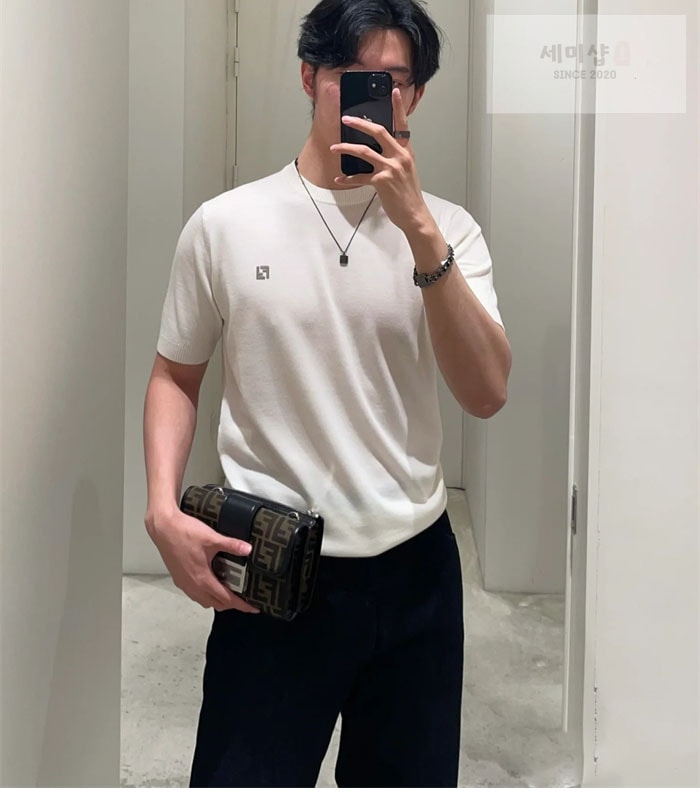 Fendi 펜디 FF 장식 반팔 티셔츠 의류 19번 이미지