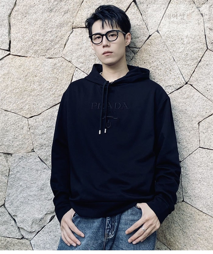 P R A D A 프라다 로고 자수 코튼 후디 의류 21번 이미지