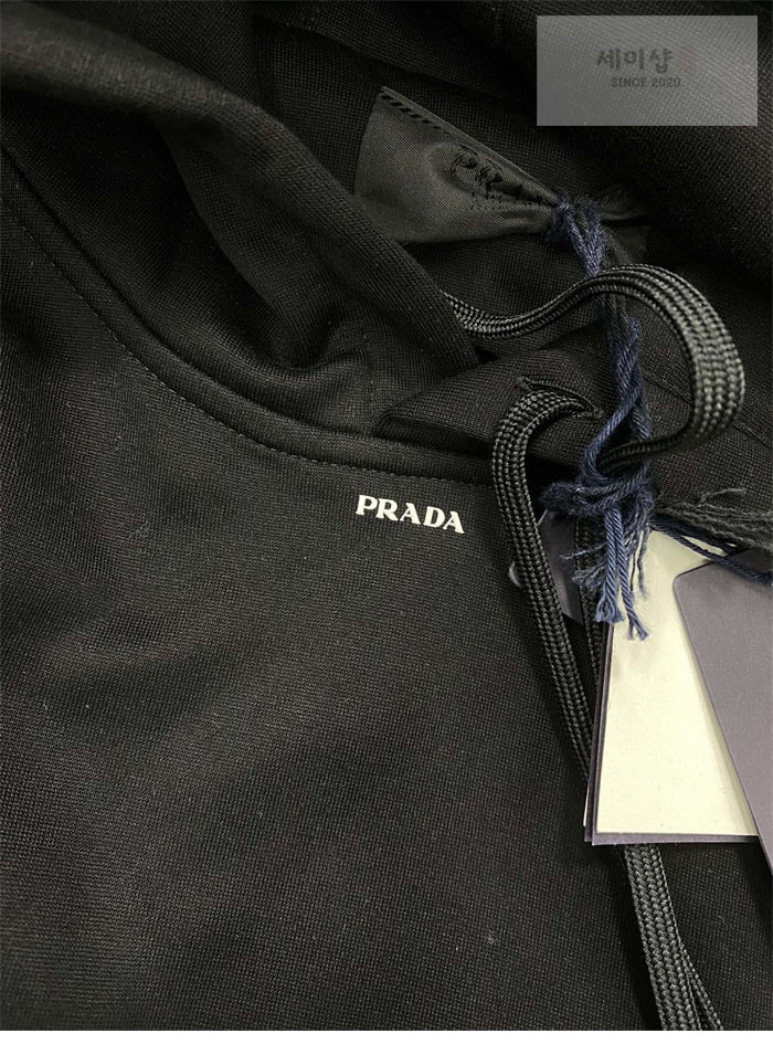 P R A D A 프라다 테크니컬 코튼 후디 의류 5번 이미지
