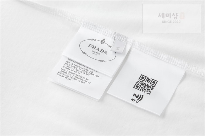 P R A D A 프라다 트라이앵글로고 리나일론 저지 티셔츠 의류 11번 이미지