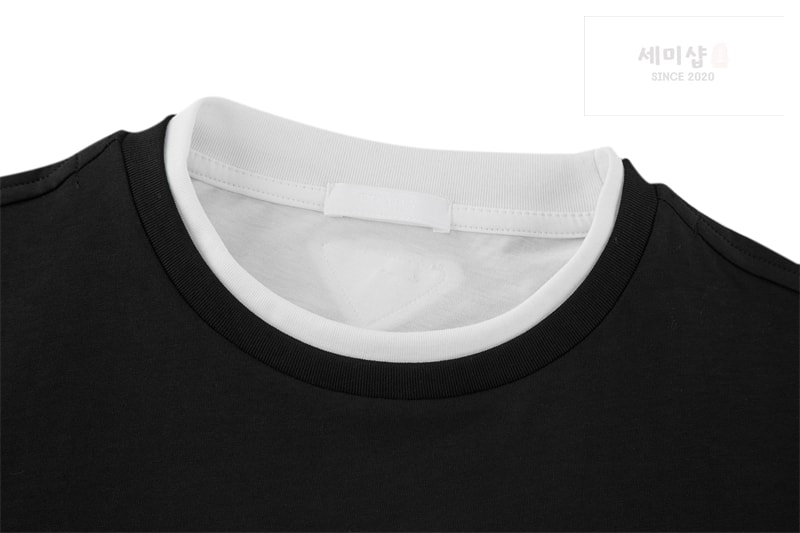 P R A D A 프라다 트라이앵글 로고 패치 레이어드 트림 긴팔 티셔츠 의류 6번 이미지
