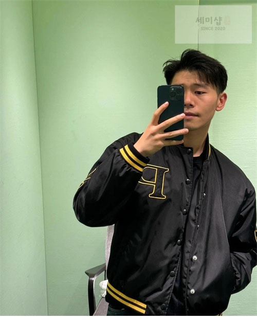P R A D A 프라다 패치 리나일론 봄버 바시티 자켓 블루종 의류 17번 이미지