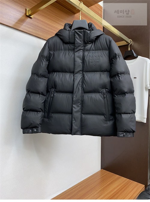P R A D A 프라다 24FW 로고 패딩 자켓 의류 10번 이미지