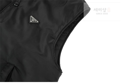 P R A D A 프라다 24FW 리나일론 베스트 의류 10번 이미지