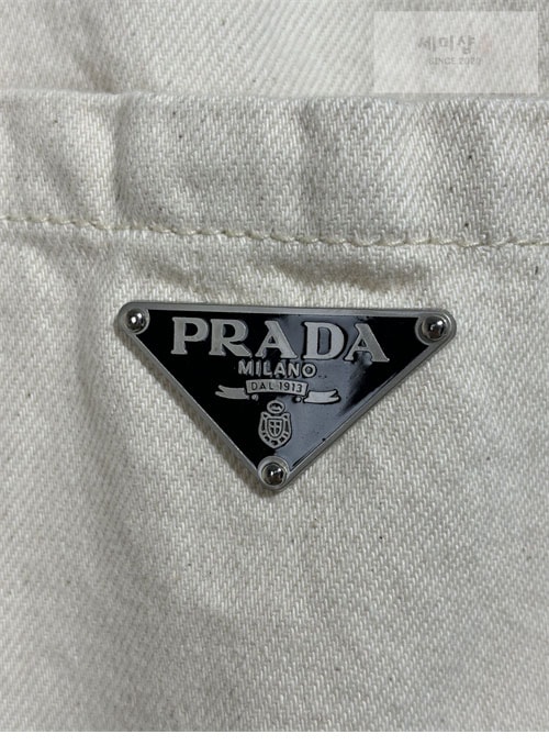 P R A D A 프라다 24SS 불 데님 블루종 셔츠 의류 29번 이미지