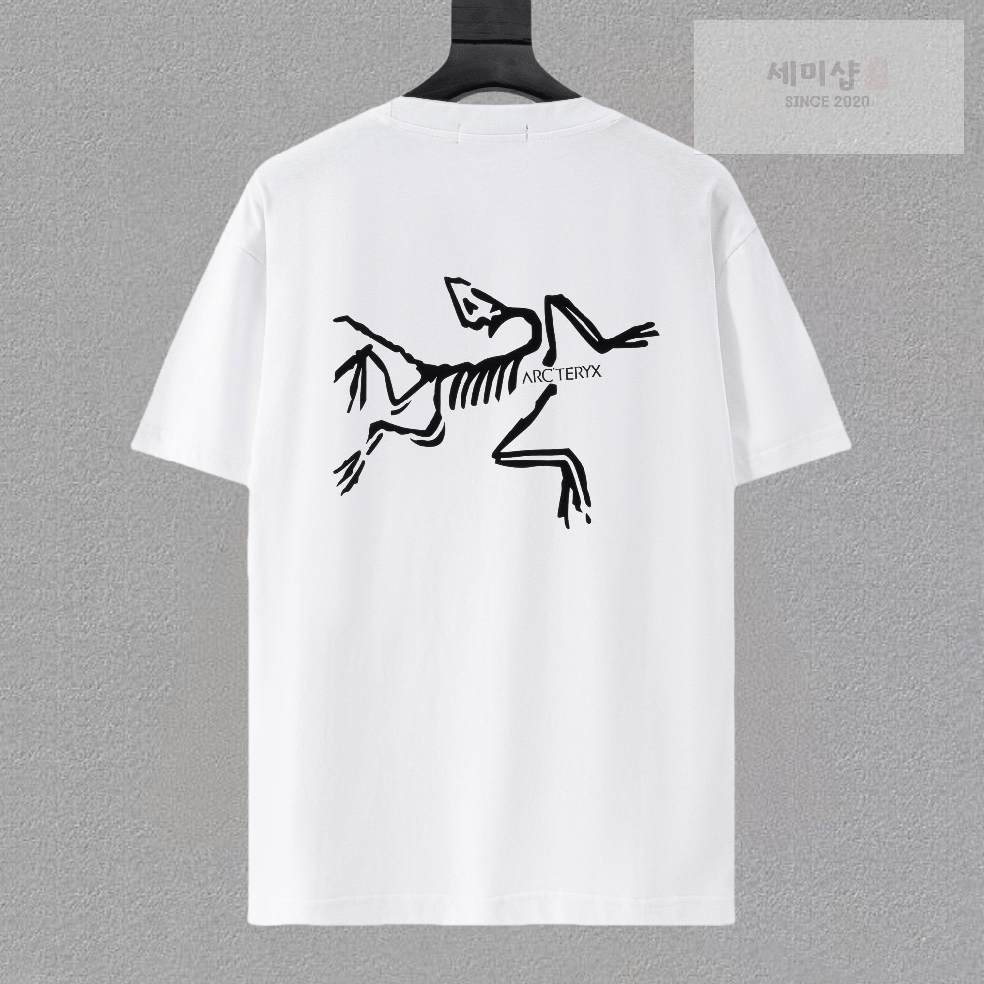Arc Teryx 아크테릭스 아티스트 리리즈 시오타니 나오 티셔츠 화이트 의류 2번 이미지