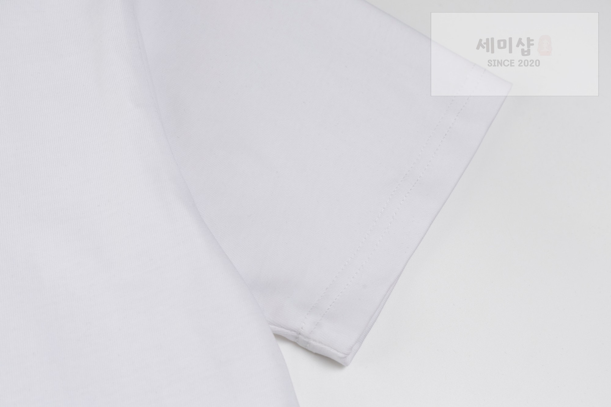 Arc Teryx 아크테릭스 아티스트 리리즈 시오타니 나오 티셔츠 화이트 의류 4번 이미지
