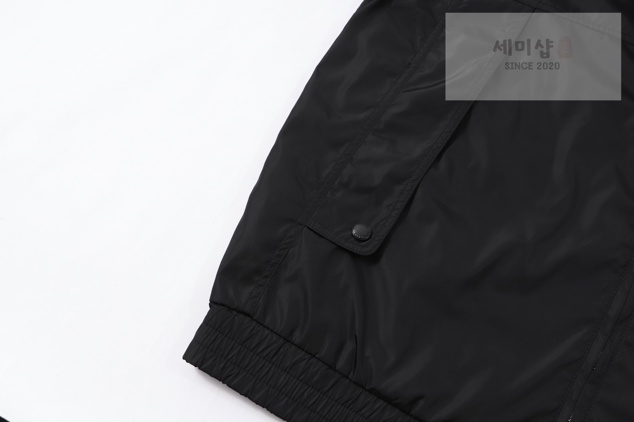 Burberry 버버리 로고 프린트 에코닐 후디 블랙 의류 4번 이미지