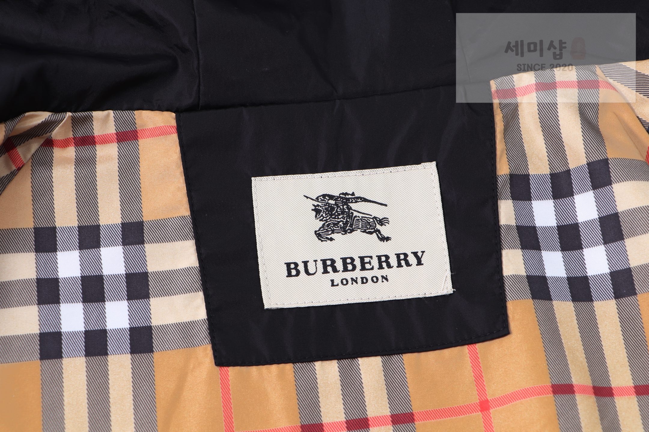Burberry 버버리 로고 프린트 에코닐 후디 블랙 의류 8번 이미지